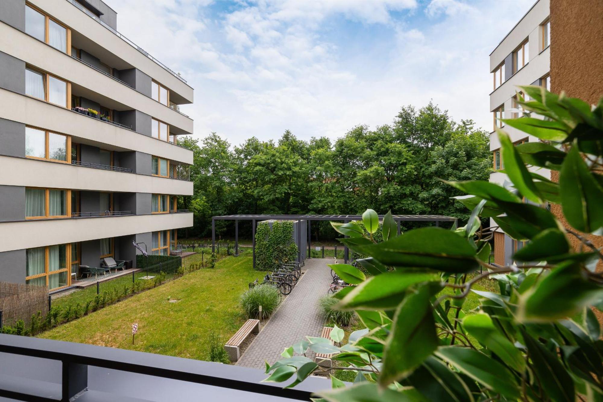 Apartment Eklsuzywny Z Parkingiem W Krakowie By Renters Prestige Krakau